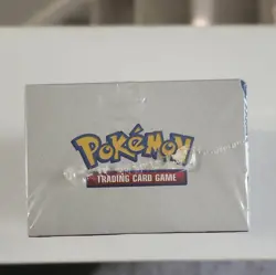 Pokemon TCG Sun & Moon Lost Thunder Pre Release Kit - Image 4
