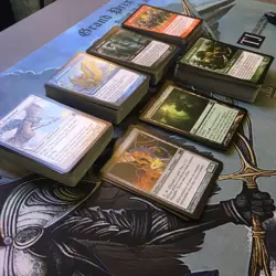 Magic the Gathering (Lot of 320) Future Sight CUBE Commander Lot 2007 - Image 1