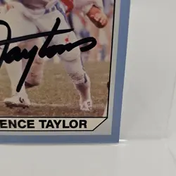RARE Collegiate Collection 1990 UNC Tar Heels Lawrence Taylor #4 Auto SWAU Cert - Image 4
