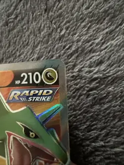 Pokemon TCG Rayquaza v Evolving Skies Full Art Ultra Rare Card 193/203 - Image 3