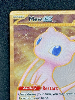 Pokemon TCG Gold Metal Mew EX 205/165 - 151 UPC Promo - NM/MINT! - Image 2