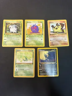 5 pcs 1st edition Assorted Vintage Pokemon Set Commons WOTC MP - Image 1
