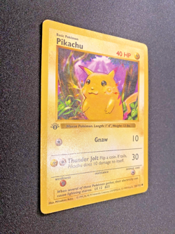 Pikachu 58/102 1st Edition Shadowless Base Set Yellow Cheeks HP - Pokemon Card - Image 2