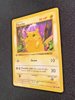 Pikachu 58/102 1st Edition Shadowless Base Set Yellow Cheeks HP - Pokemon Card - Image 3