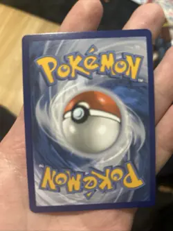 Pokemon TCG Lumineon V 156/172 Brilliant Stars Full Art Ultra Rare NM/M - Image 3