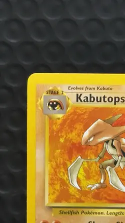 Played (LP) Kabutops - Non-Holo #24 Fossil Pokemon TCG - Image 2