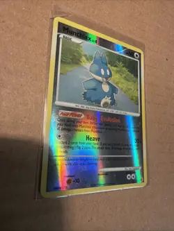 Pokemon Munchlax 33/130 Diamond and Pearl Reverse Holo - Image 3