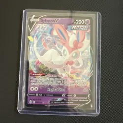 Pokemon TCG Sylveon v Evolving Skies Holo Ultra Rare Card 074/203 - Image 1