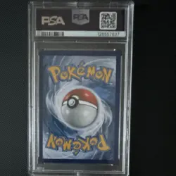2022 Pokemon TCG Giratina V 186/196 PSA 8 - Lost Origin Alt Full Art Holo - Image 2