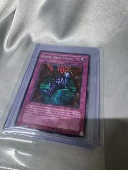 Yu-Gi-Oh! TCG Dark Duel Stories - Acid Trap Hole - DDS-005 Holo - Image 3