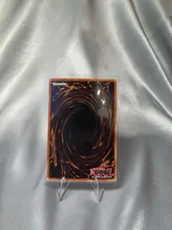 Yu-Gi-Oh! TCG Dark Duel Stories - Acid Trap Hole - DDS-005 Holo - Image 4