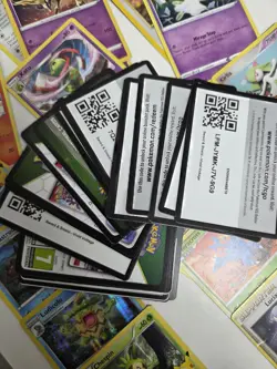 1000+ Pokemon Cards, Large Carrying Binder & 3 Small Card Holders See Pics - Image 3