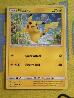 Pikachu Hidden Fates Common Regular 19/68 2019 Pokemon - Image 1