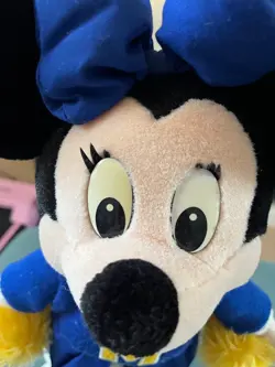 Cheerleader Minnie Mouse from Disney World Plush Vintage 15" - Image 2