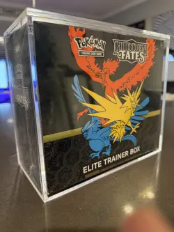 New Pokemon HIDDEN FATES Elite Trainer Box ETB - Factory Sealed w/ Acrylic Case - Image 1