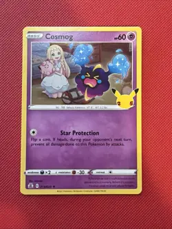 Cosmog 013/025 - Pokemon TCG - CELEBRATIONS - Holo Rare - NM! - Image 2