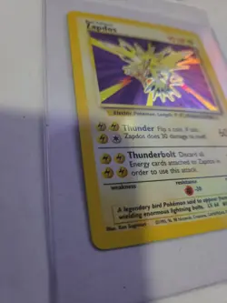 Pokemon 1995 Zapdos Holo Card 16/102 - Image 3