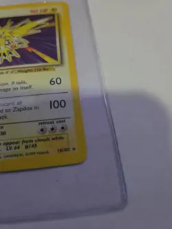 Pokemon 1995 Zapdos Holo Card 16/102 - Image 4