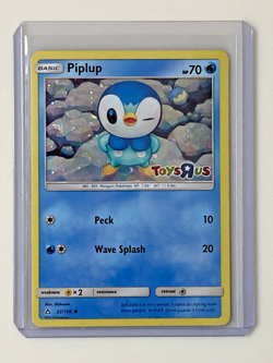 Pokemon Piplup Foil Card #32/156 Toys R Us Promo 2018 Not Played - Curve/Bow - Image 1