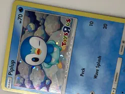 Pokemon Piplup Foil Card #32/156 Toys R Us Promo 2018 Not Played - Curve/Bow - Image 4