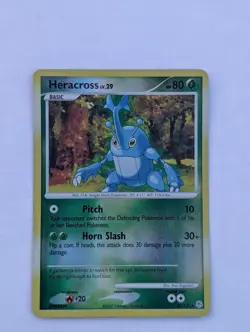 Pokemon TCG Heracross 28/130 Diamond & Pearl Reverse Holo - Image 1