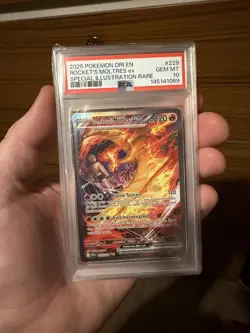 Pokemon TCG Destined Rivals Team Rocket's Moltres EX Card 229/182 Sir PSA 10 - Image 1