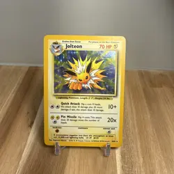 Pokemon TCG Jolteon Holo Rare Jungle 4/64 Unlimited WOTC VTG 1999 - Image 1