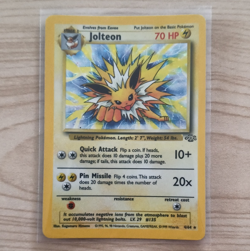 Pokemon TCG Jolteon 4/64 Jungle Holo Rare Unlimited English 1999 - Image 1