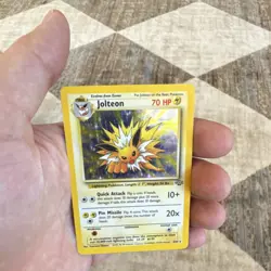 Pokemon TCG Jolteon 4/64 Jungle Holo Rare Unlimited Stage 1 70 HP English - Image 3