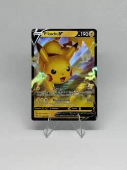 POKEMON TCG PIKACHU V 043/185 STAMPED BATTLE ACADEMY 2022 HOLO NM FAST DISPATCH - Image 1