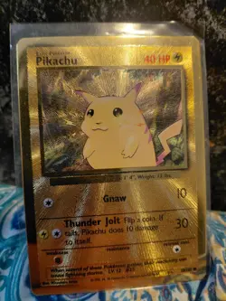 Pokemon TCG Celebrations Pikachu Gold Metal Card 58/102 - Image 3