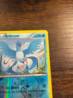 Pokemon Card Articuno LP Legendary Treasures Reverse Holo Rare 32/113 - Image 2