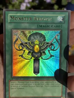 Monster Reborn LOB-118 The Legend of Blue Eyes White Dragon 1st Edition - Image 4