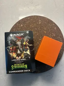 Magic: The Gathering Lorehold Spirit Commander Precon + Ultimate Guard Deck Box - Image 3