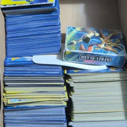 Pokemon TCG Bulk Commons Uncommons Or Like Mabye A Few Holos Or Rare Cards. - Image 3