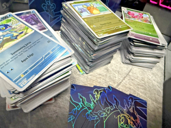 Huge Pokemon Card Bulk Lot, 3000+Cards, 250 Holo, 440 Reverse Holo, 2400 Common - Image 2