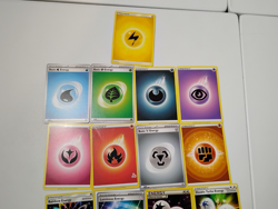 Lot of 675+ Pokemon Basic Energy/Special Cards TCG Random Card Assortment - Image 5