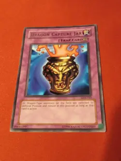 Dragon Capture Jar LOB-045 The Legend of Blue Eyes White Dragon Unlimited LP - Image 1