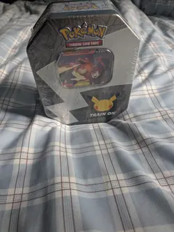 Pokemon TCG Celebrations 25th Anniversary Tin Lance's Charizard V Sealed - Image 5