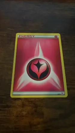 Fairy Energy (#8) 8/30 Common XY Trainer Kit: Sylveon & Noivern Pokemon LP - Image 1
