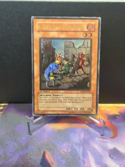 Yu-Gi-Oh A-Team Trap Disposal Unit RDS-EN033 Ultimate Rare 1st Edition MP - Image 1
