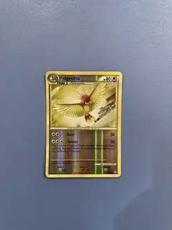 Pidgeotto 47/102 Reverse Holo Uncommon Triumphant Pokemon Card - Lightly Played - Image 1