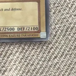 Konami Dark Magician LOB-005 Legend of Blue Eyes Ultra Rare EN 2500/2100 - Image 5