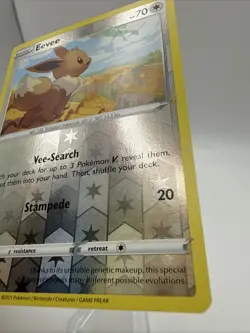 2021 Pokemon TCG - Eevee - SWSH07: Evolving Skies Reverse Holo 125/203 - Image 4