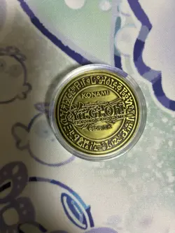 Yu-Gi-Oh! TCG YCS Gold Token Coin Honest - Image 2