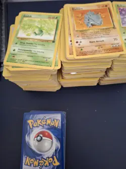 Pokemon TCG Bundle Assorted Approx 900 Cards - Image 2