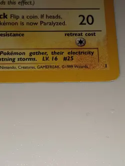 Pokemon Card Pikachu Basic 60HP Black Star Promo Ivy Pikachu 1999 - Image 3