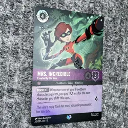 Disney Lorcana Attack Of The Vine Mrs Incredible 213/207 Epic Foil NM - Image 3