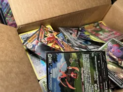 3.5lbs Pokemon Cards. All Reverse Holos, Holos, V’s, EX’s, Full Arts! 700+ Cards - Image 3