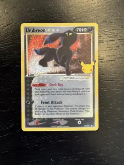 Gold Star Umbreon 17/17 Pokemon Card Celebrations Classic Collection - Image 1